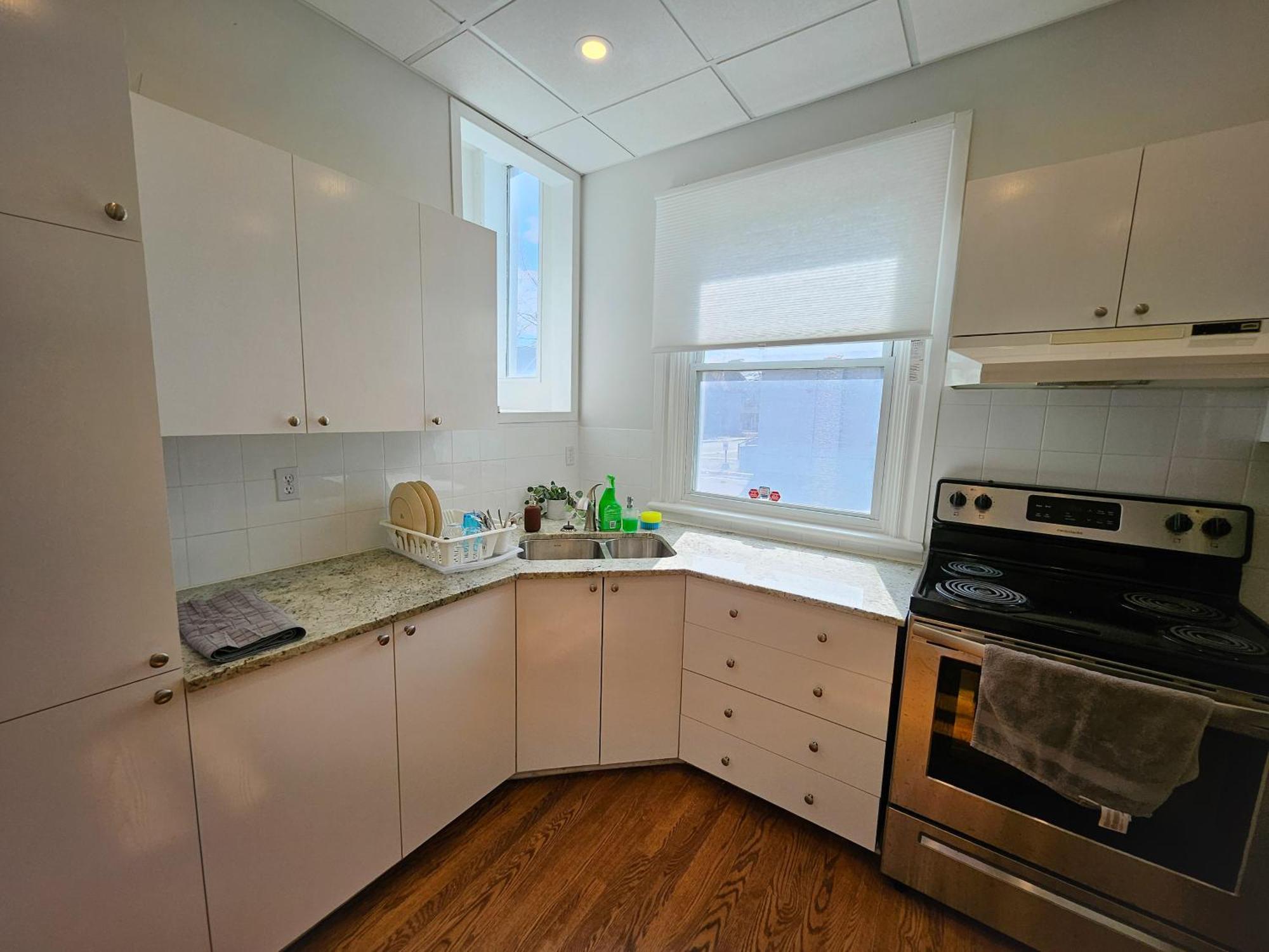 Ottawa Downtown Cozy Guesthouse Exterior photo