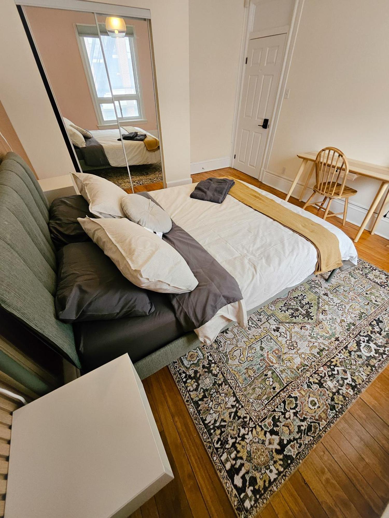 Ottawa Downtown Cozy Guesthouse Exterior photo